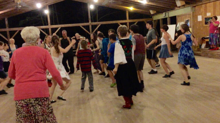Community Balkan Dance (4pm)